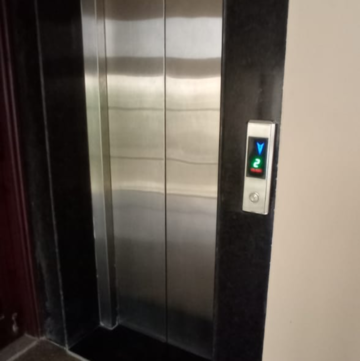 Building Lobby in 3 BHK Builder Floor at Eros Rosewood City, Rosewood City – for Rent