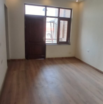 Room in 3 BHK Builder Floor at Eros Rosewood City, Rosewood City – for Rent