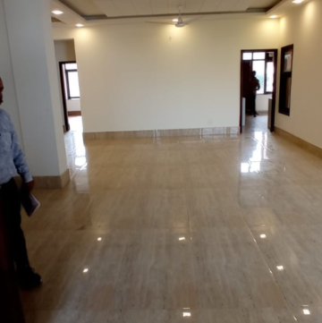 Room in 3 BHK Builder Floor at Eros Rosewood City, Rosewood City – for Rent