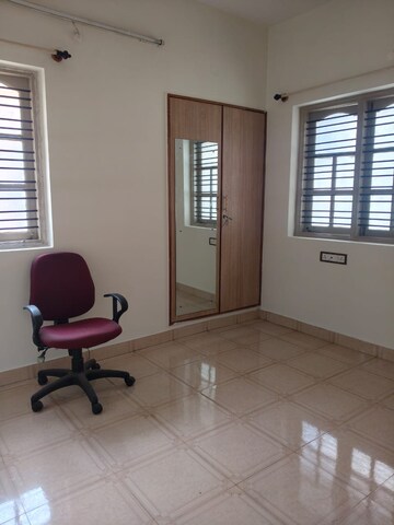 2 BHK Apartment For Rent in Indiranagar