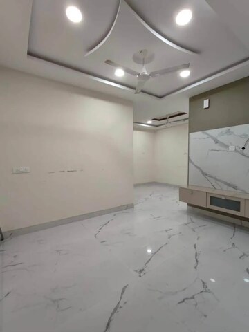 Room in 2 BHK Apartment at Pacifica Hill Crest, Gachibowli – for Rent