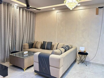 Team Area in 3 BHK Apartment at Parker White Lily, Sector 8 – for Rent