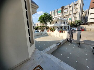 Balcony in 3 BHK Villa at Sola – for Rent