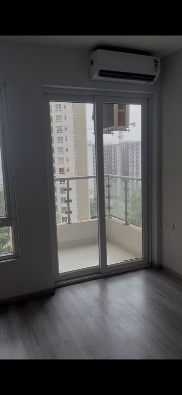 Building Lobby in 3 BHK Apartment at Hero Homes Gurgaon, Sector 104 – for Rent