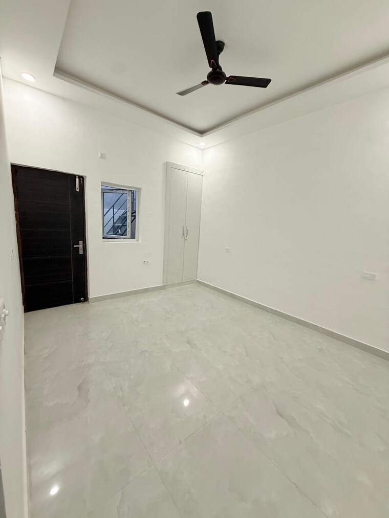 Room, maj-udai-apartment 3 Bedroom 1700 Sq.Ft. Apartment In Sector 29 Noida 9157558