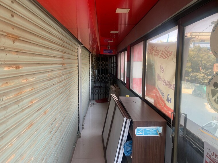 Kitchen, ghatlodia Commercial Showroom 1350 Sq.Ft. In Ghatlodia Ahmedabad 9157587