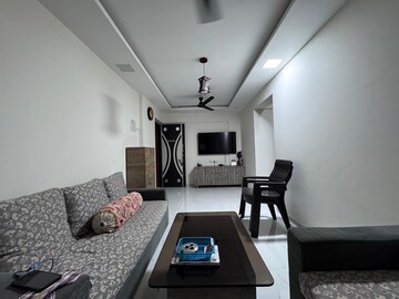 Team Area in 2 BHK Builder Floor at Vasai West – for Sale