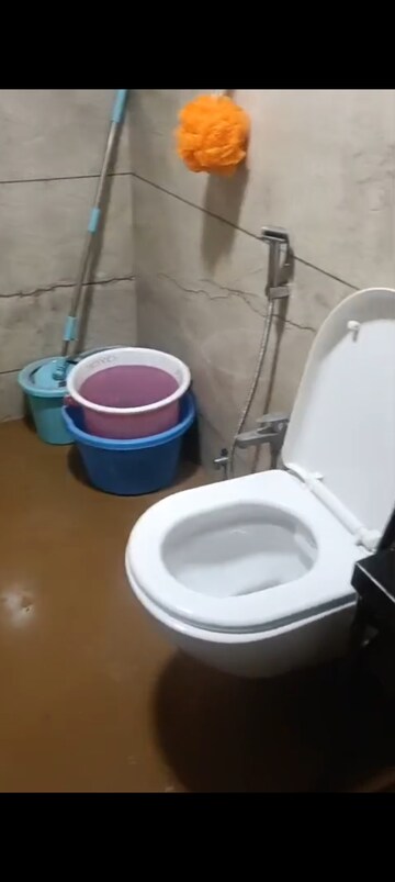Bathroom in 1 BHK Apartment at Surana Regency, Worli – for Rent