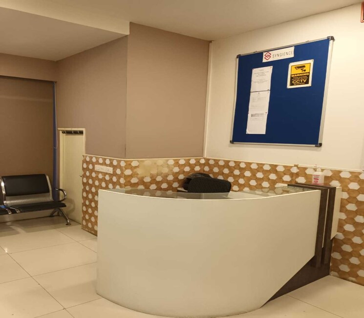 Bedroom, dadar east Commercial Office Space 5000 Sq.Ft. In Dadar East Mumbai 9157591