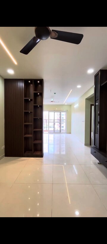 Room in 3 BHK Apartment at Prestige Tranquil, Kokapet – for Rent