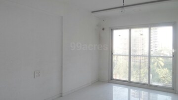 Room in 1 BHK Apartment at Oakland Park, Andheri West – for Rent