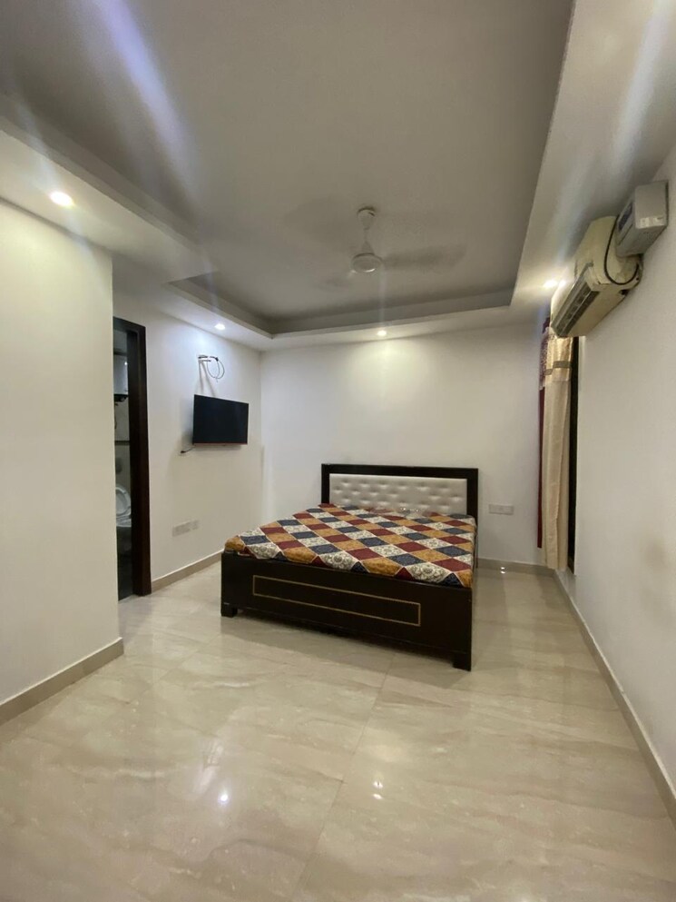 Bedroom, saket 3 Bedroom 1600 Sq.Ft. Builder Floor In Saket Delhi 9157797