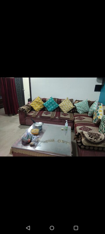 Bedroom in 2 BHK Builder Floor at Sector 44 – for Rent