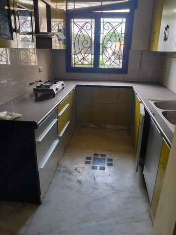 Kitchen in 2.5 BHK Independent House at Sector 29 – for Rent