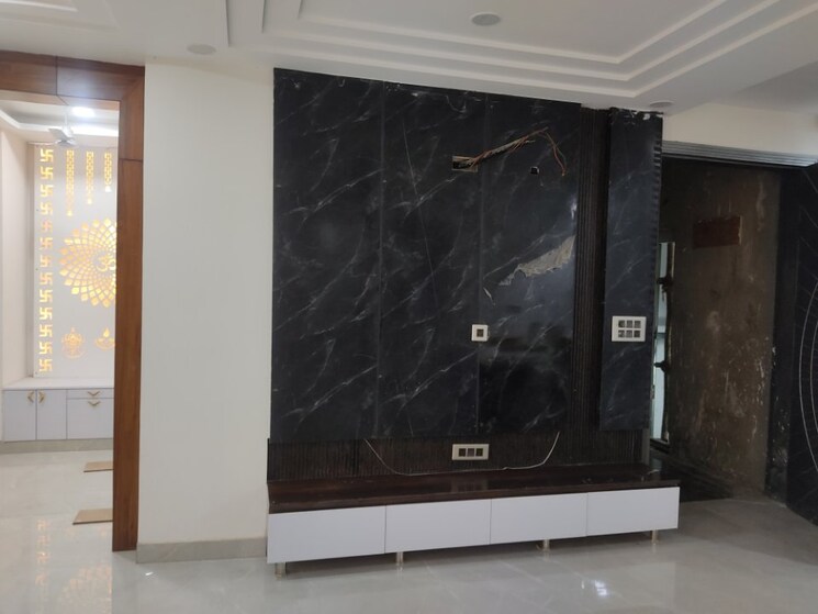 undefined, parklands 4 Bedroom 350 Sq.Yd. Builder Floor In Sector 85 Faridabad 9157695