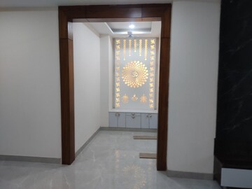  4 BHK Builder Floor at Parklands, Sector 85 – for Sale
