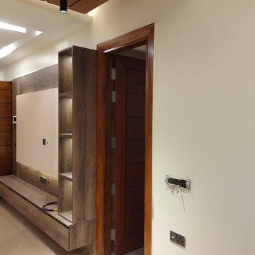 Building Lobby in 4 BHK Builder Floor at Experion The Westerlies, Sector 108 – for Sale