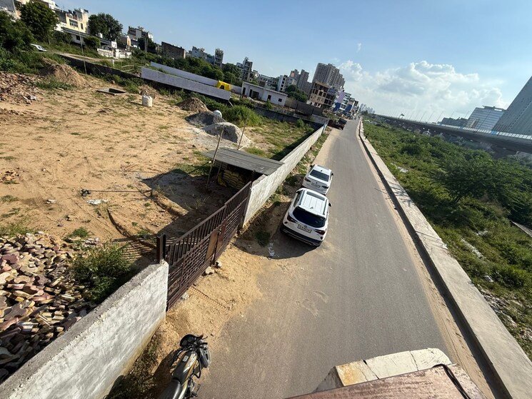 Balcony, new-palam-vihar-3  100 Sq.Yd. Plot In Sector 111 Gurgaon 9157782