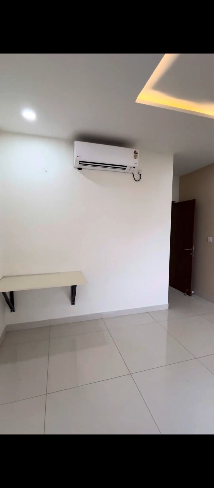 Room, prestige-tranquil 3.5 Bedroom 2049 Sq.Ft. Apartment In Kokapet Hyderabad 9157933