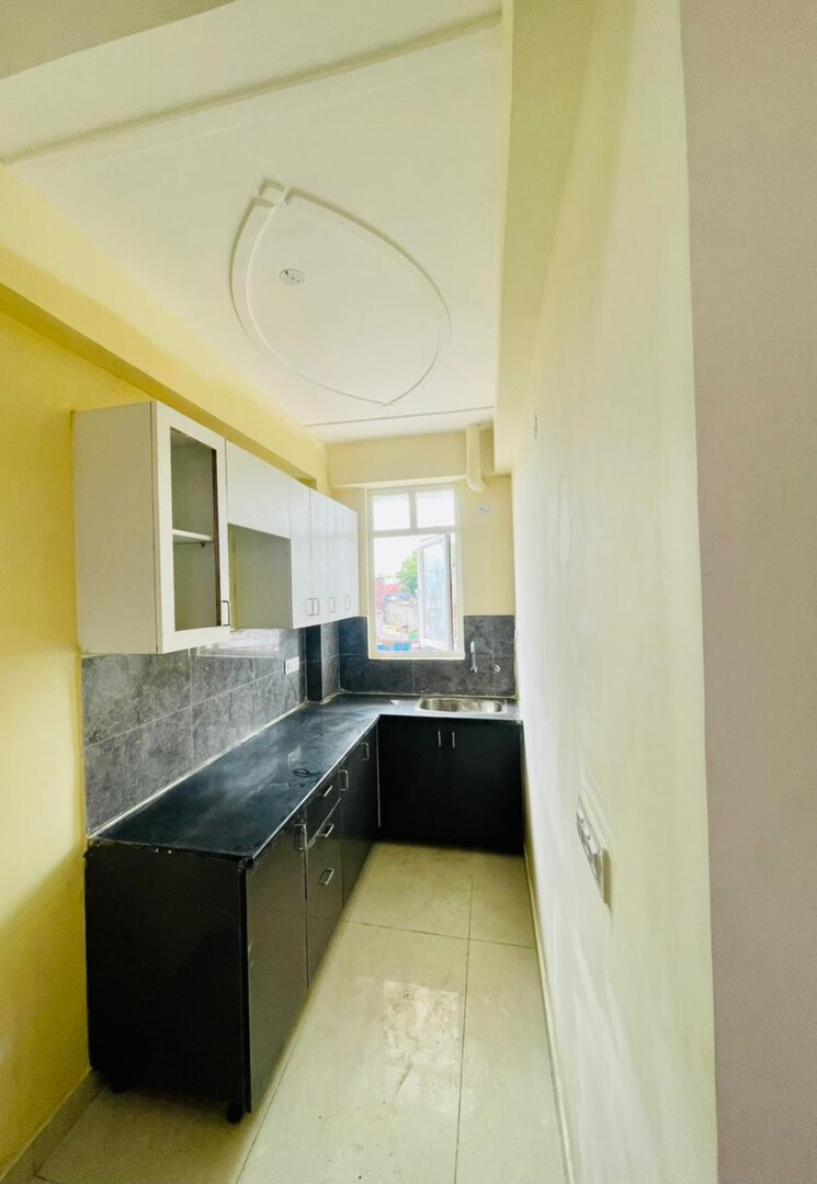 Kitchen, aimnabad 2 Bedroom 976 Sq.Ft. Builder Floor In Aimnabad Greater Noida 9157962