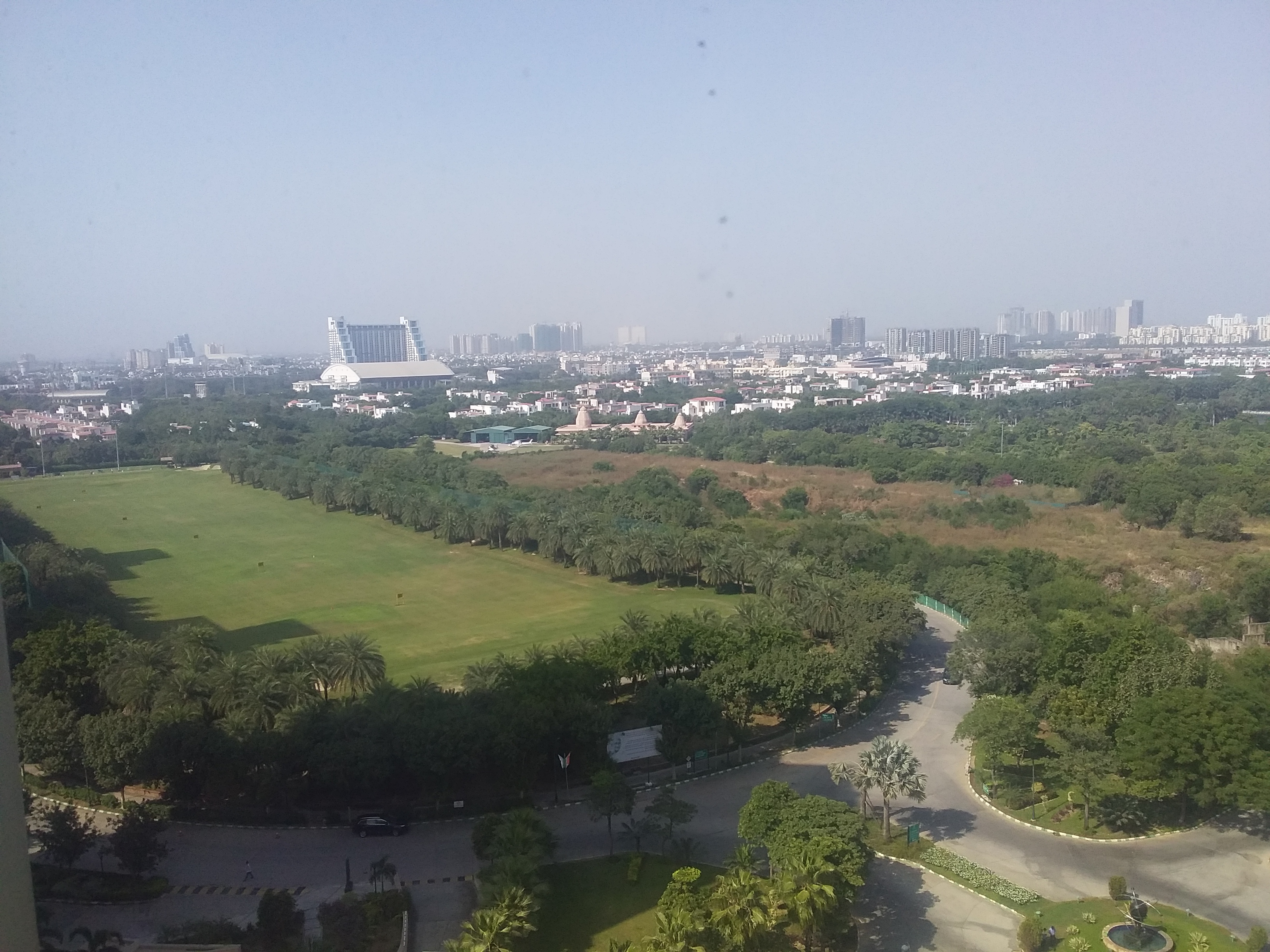 3 BHK + Servant Room Apartment For Rent in Jaypee Spa Court