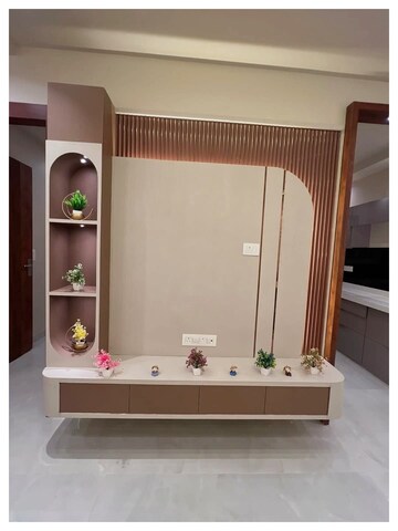 Master Bedroom in 2 BHK Apartment at Andheri West – for Rent