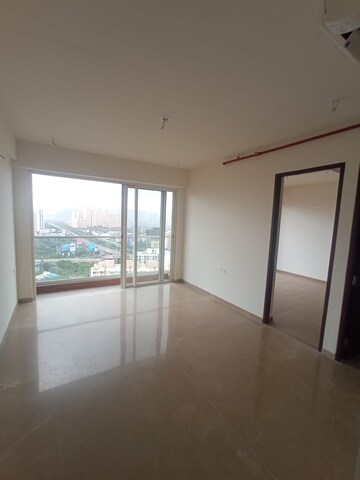 Room in 1 BHK Apartment at Indiabulls One Indiabulls, Pokhran Road No Two – for Sale