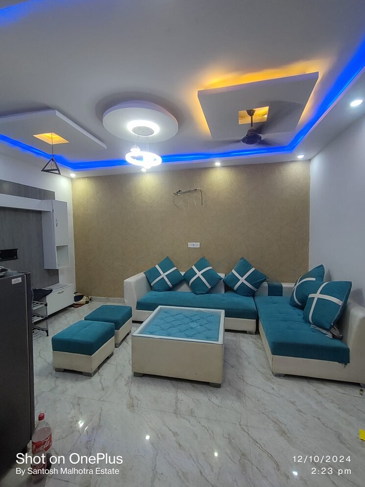 Living Room, vipin garden 2 Bedroom 80 Acre Builder Floor In Vipin Garden Delhi 9158261