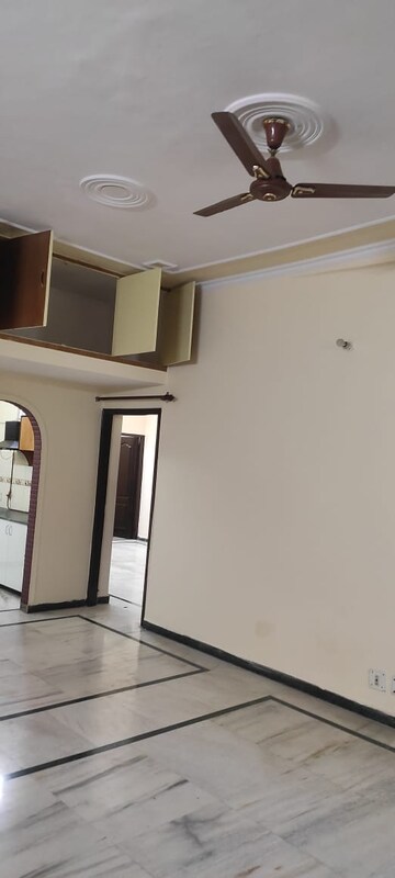 Building Lobby in 4 BHK Independent House at Delta Ii Greater Noida – for Rent