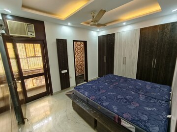 Bedroom in 2 BHK Builder Floor at Lajpat Nagar ii – for Rent