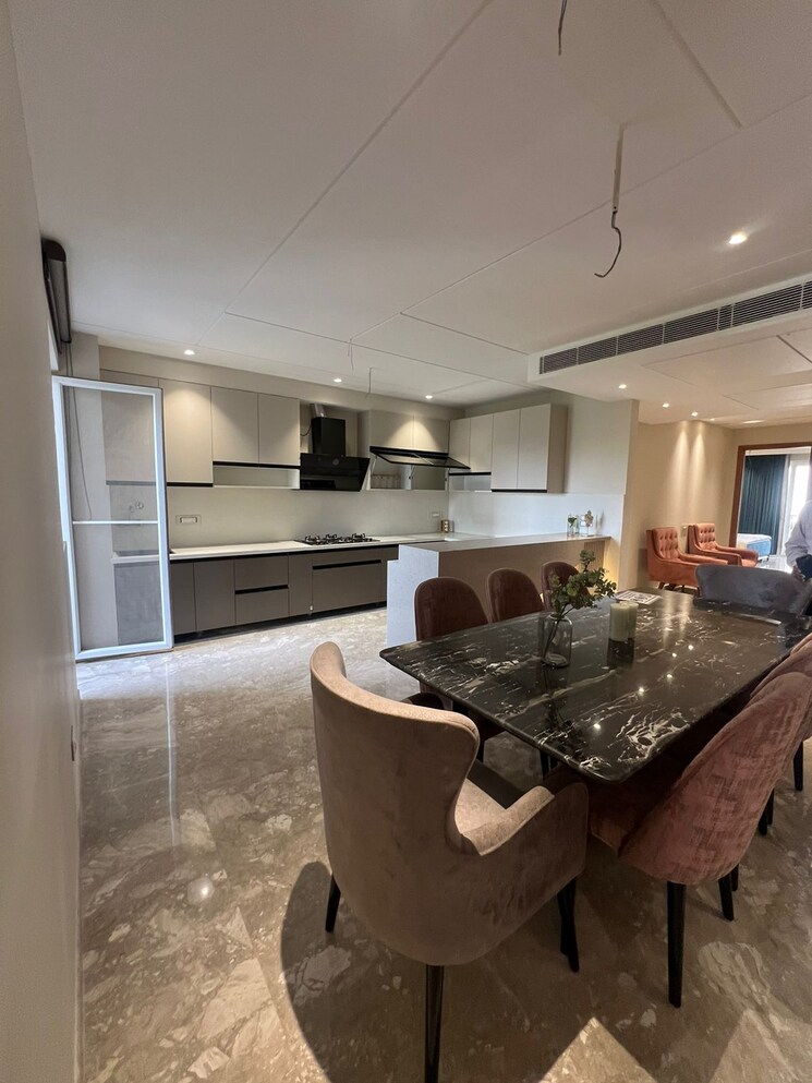 Living Room, panchkula urban estate 3 Bedroom 300 Sq.Yd. Apartment In Panchkula Urban Estate Panchkula 9158256