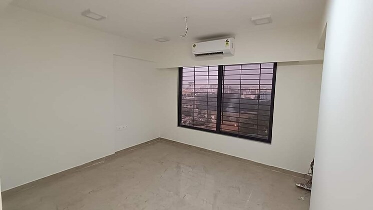 Room, dn nagar 2 Bedroom 965 Sq.Ft. Apartment In Dn Nagar Mumbai 9158316