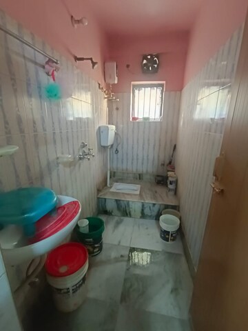 Bathroom in 3 BHK Builder Floor at Jayshree Park – for Sale