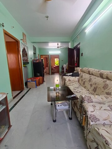Living Room in 3 BHK Builder Floor at Jayshree Park – for Sale