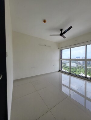  Office Space For Sale in Kasarwadi