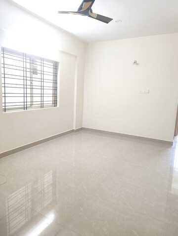 Room in 2 BHK Apartment at Dhiraan Newyork Meadows, Chandapura – for Sale