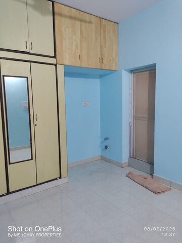 Bedroom in 2 BHK Independent House at Hrbr Layout – for Rent