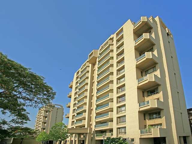 4 BHK + Pooja Room,Servant Room,Study Room,Extra Room Apartment For Sale in Panchshil Ssilver Woods