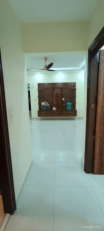 Bathroom in 3 BHK Apartment at Eros Cliffton Apartments, Charmwood Village – for Rent
