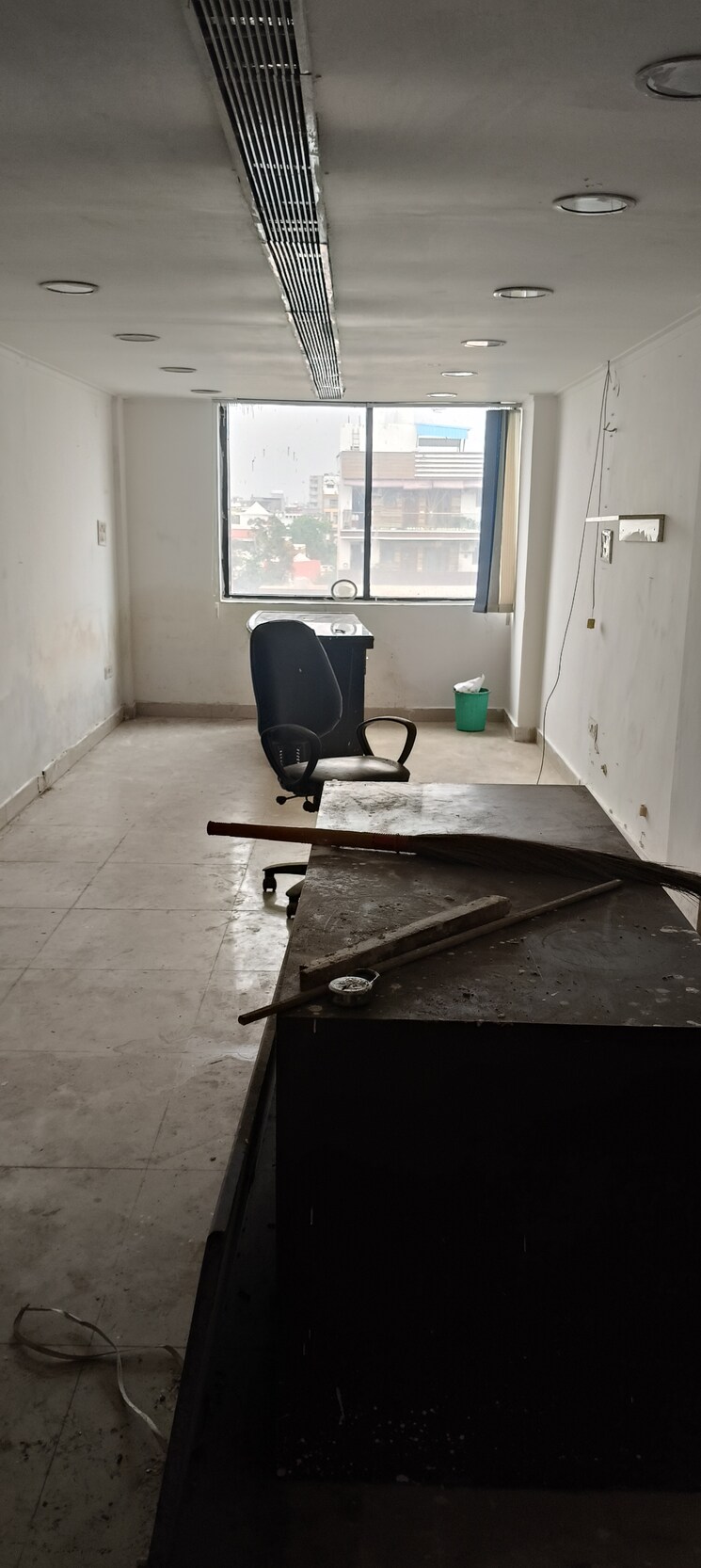 Team Area, vardhman-star-shop-mall Commercial Office Space 477 Sq.Ft. In Sector 19 Faridabad 9158751