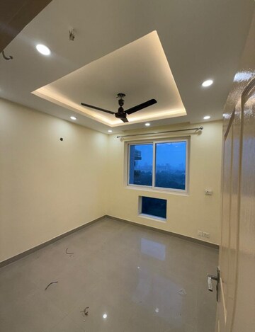 Kitchen in 4 BHK Apartment at BPTP Park Prime, Sector 66 – for Rent