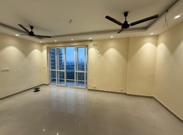 Room in 4 BHK Apartment at BPTP Park Prime, Sector 66 – for Rent