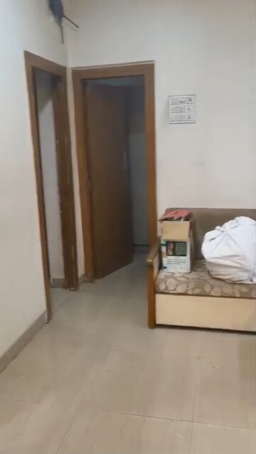 Bedroom in 2 BHK Apartment at Goregaon East – for Rent
