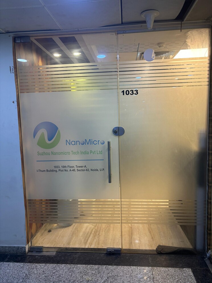 undefined, grandslam-ithum Commercial Office Space in IT/SEZ 700 Sq.Ft. In Wazidpur Noida 9158780