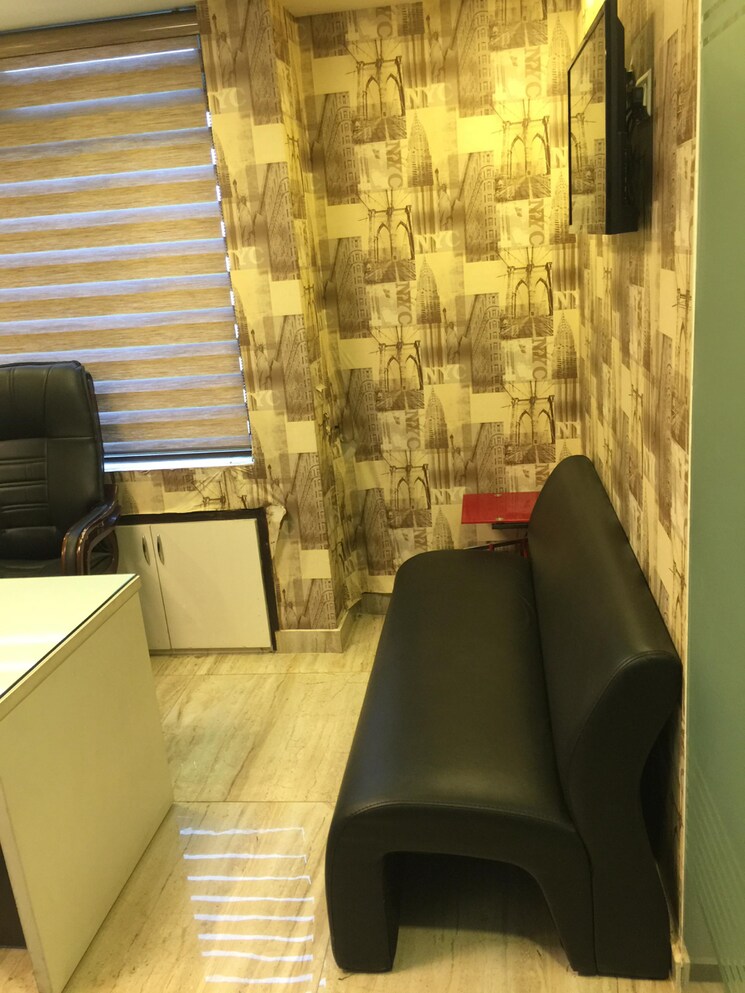 Team Area, grandslam-ithum Commercial Office Space in IT/SEZ 700 Sq.Ft. In Wazidpur Noida 9158780