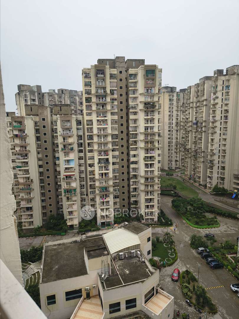 2 BHK + Pooja Room Apartment For Sale in Supertech Cape Town