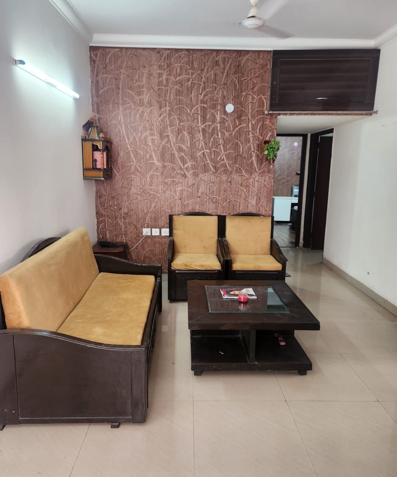 2 BHK + Pooja Room Apartment For Rent in Antriksh Golf View