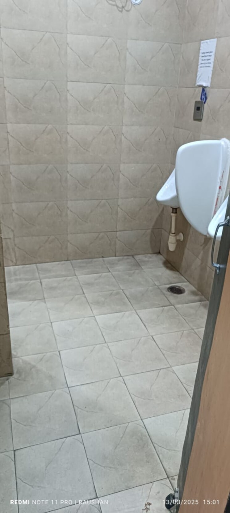 Bathroom, priska-tower Commercial Office Space 6000 Sq.Ft. In Sector 62 Noida 9158832