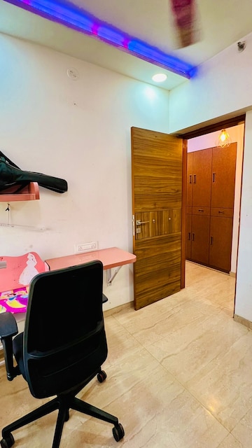 Team Area in 2 BHK Apartment at Palacia Kingston Phase 2, Ghodbunder Road – for Rent