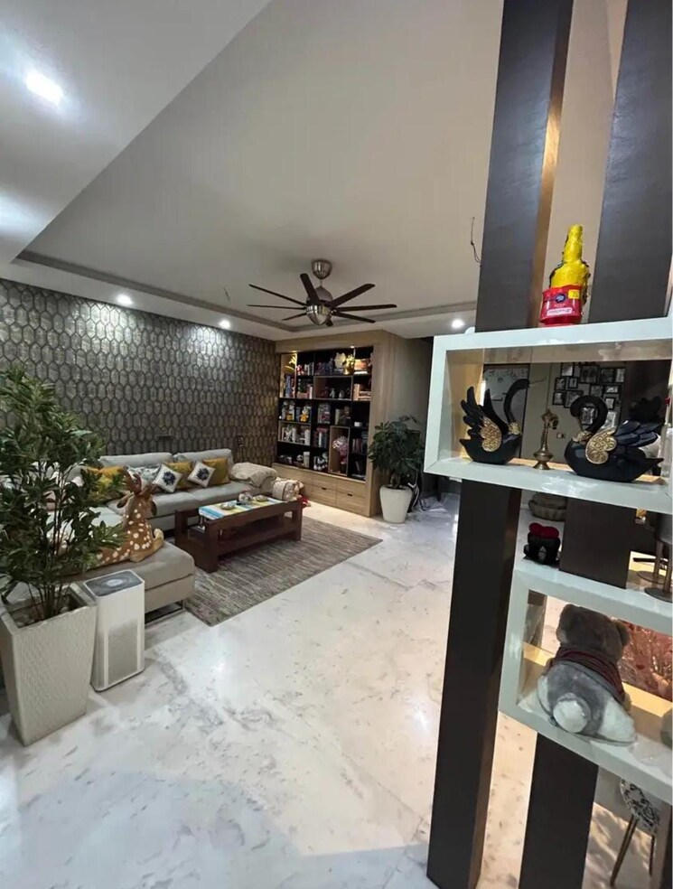 Kitchen, ansal-esencia-amara-villas 3 Bedroom 300 Sq.Yd. Villa In Sector 67 Gurgaon 9159008